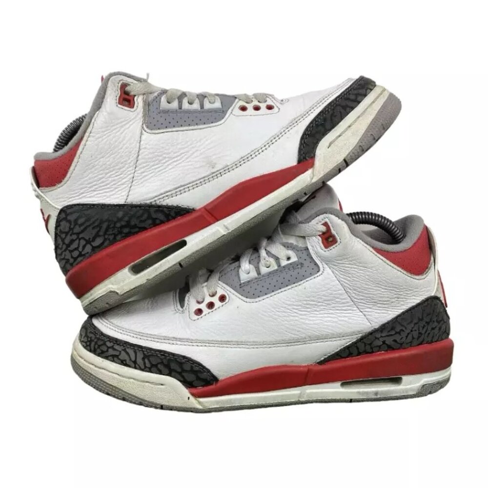 Nike Air Jordan 3 Retro OG Fire Red 2022 GS Athletic Shoes 7y 8.5W DM0967 160 - Picture 2 of 7